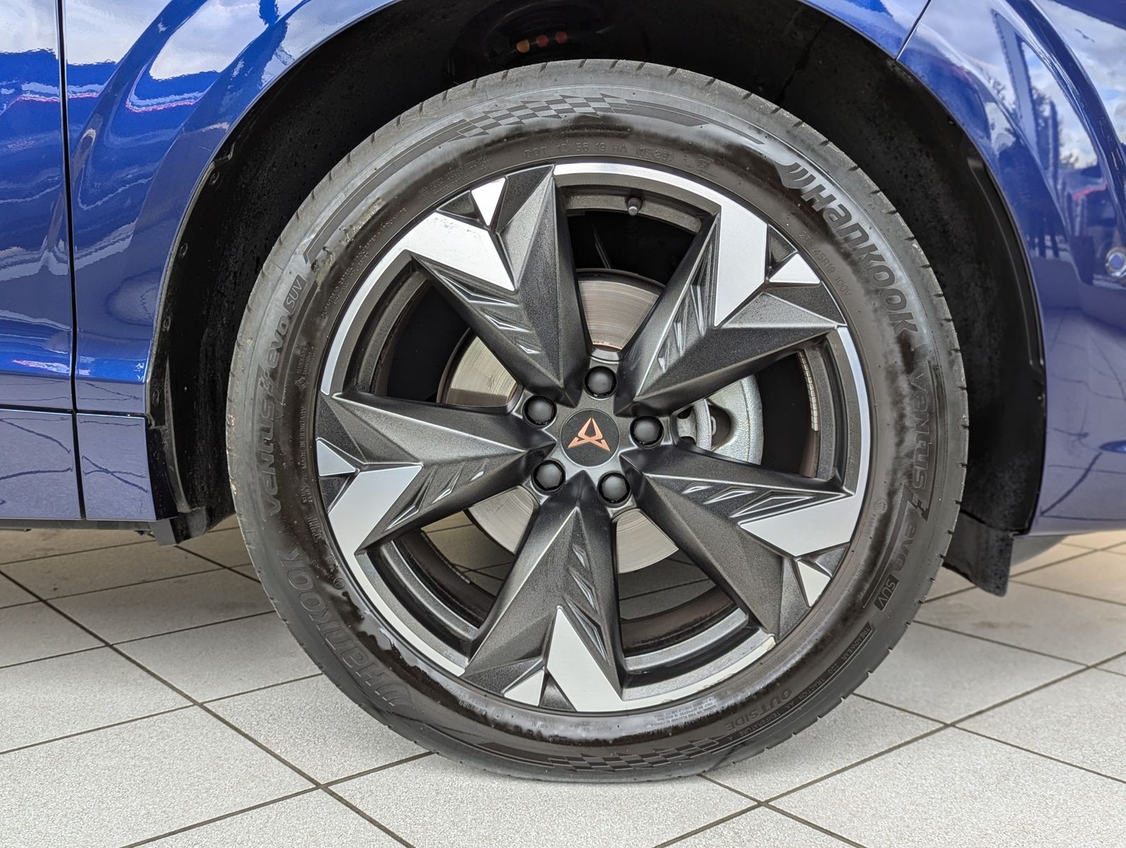 CUPRA Terramar 1.5 eTSI Sennheiser Edge-Paket HUD 19" - Image 10