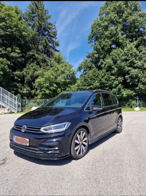 Image of Volkswagen Touran