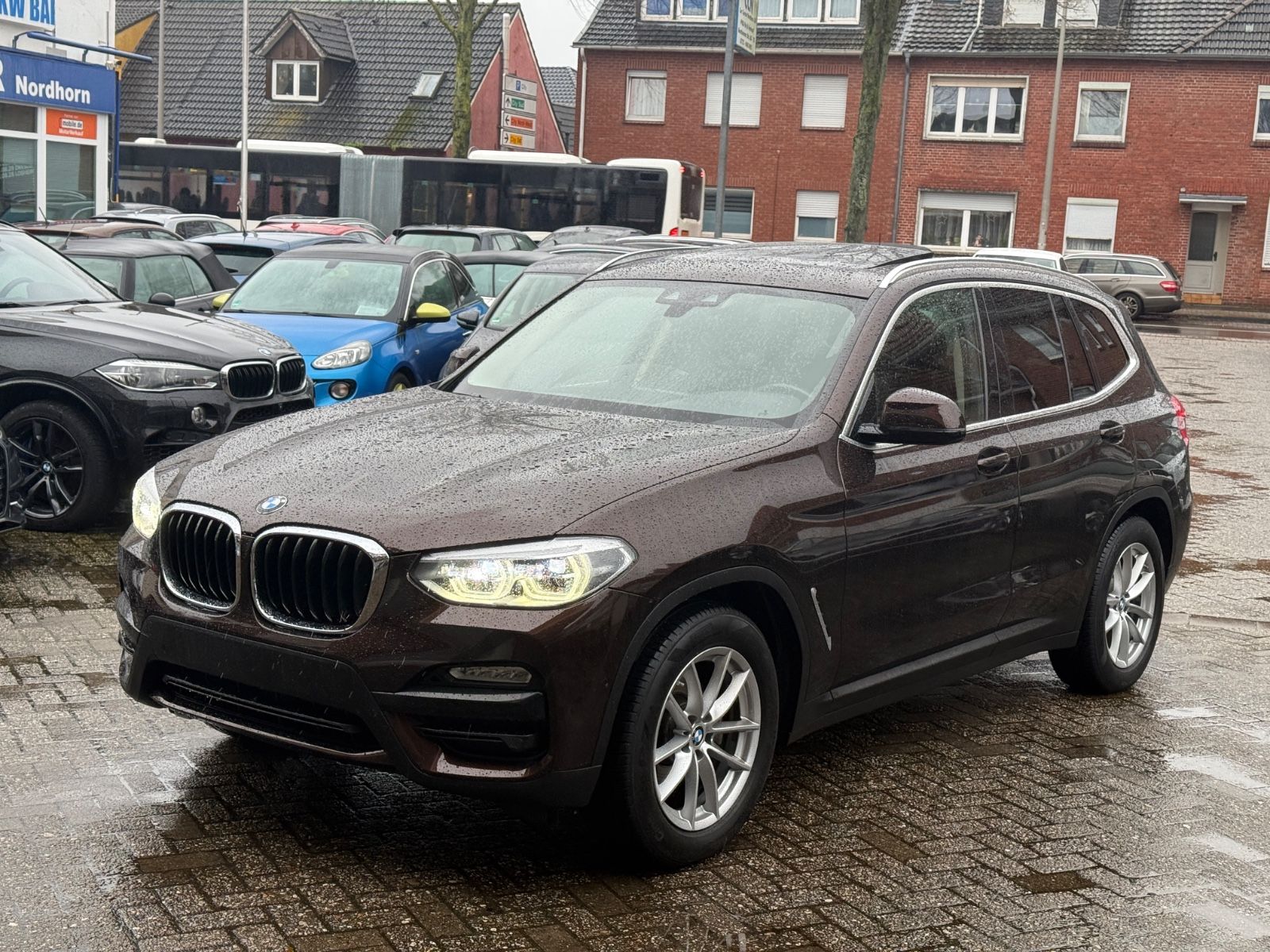BMW X3*PANO*LEDER*NAVI*SHZ*LHZ*Harman/Kardon***