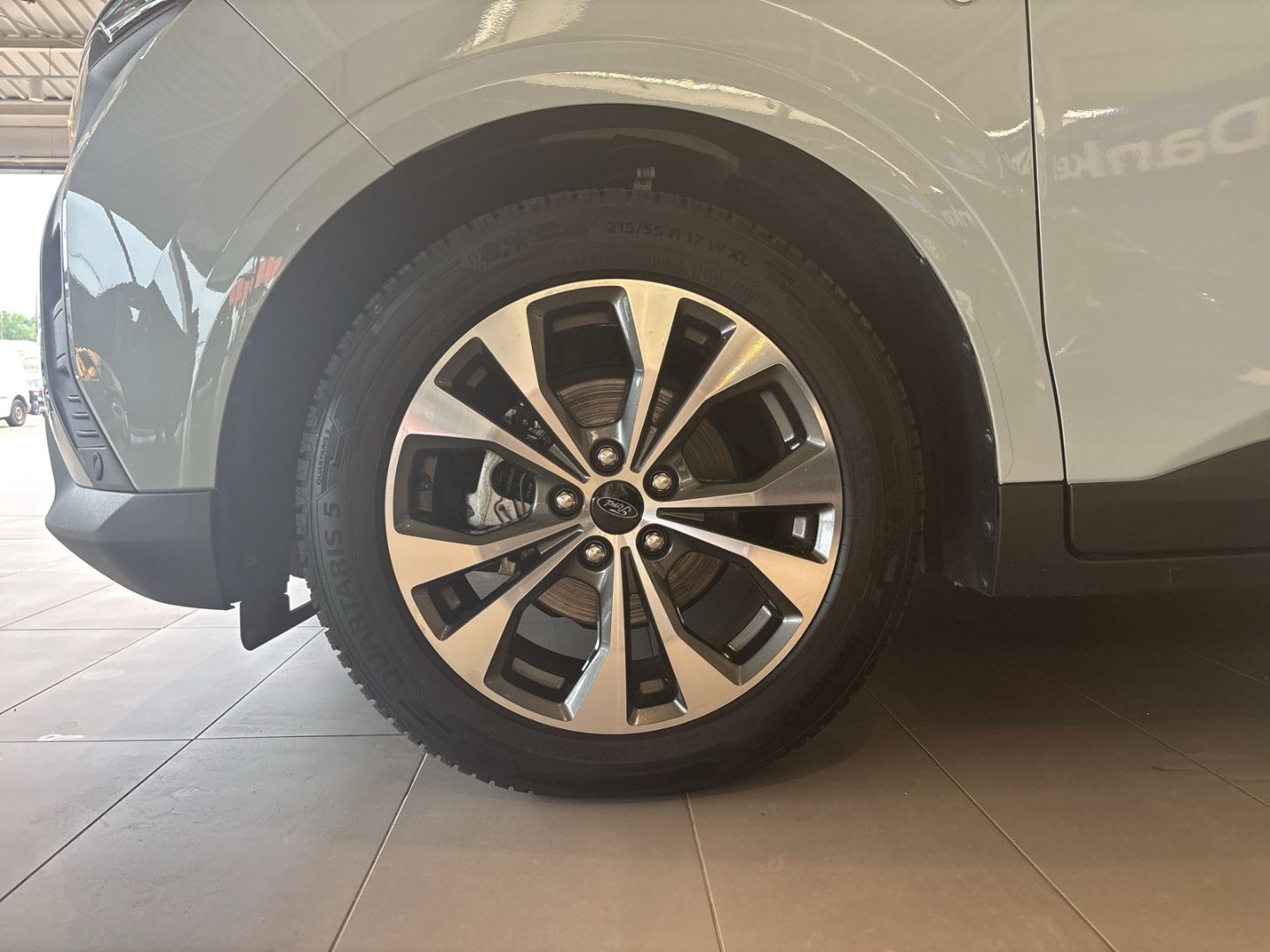Fahrzeugabbildung Ford Tourneo Courier Trend GJR Klimaautom DAB Spurhal