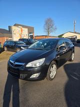 Opel Astra J Sports Tourer Design Edition