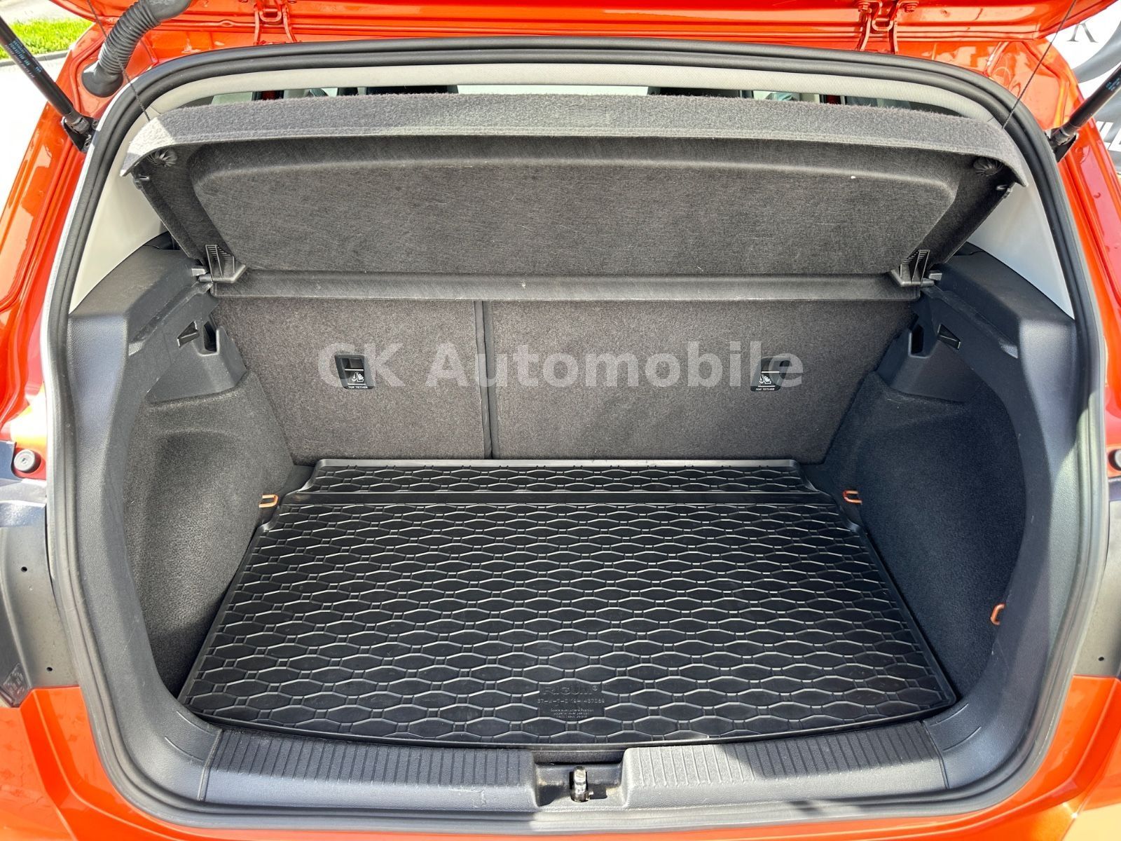 Fahrzeugabbildung Volkswagen T-Cross Style 1.0 TSi DSG/Navi/LED/ACC/Kamera