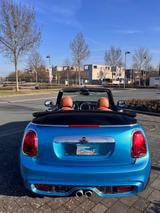 MINI Cabrio Cooper S - MINI Cooper S Cabrio mit Benzin-Antrieb: Kleinwagen, Schaltgetriebe