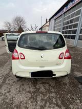 Renault Twingo Dynamique 1.2 16V 75 Quickshift Dynamique - Renault Twingo Gebrauchtwagen in München