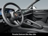 Porsche Macan 4 BOSE Panoramadach Abstandstempomat LED - Porsche Macan aus 2025