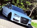 Audi S8 4.0T-FSI *AUDI-EXCLUSIVE-CARBON-AUSSTATTUNG* - Audi: Exclusive