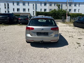 Volkswagen Passat - 6
