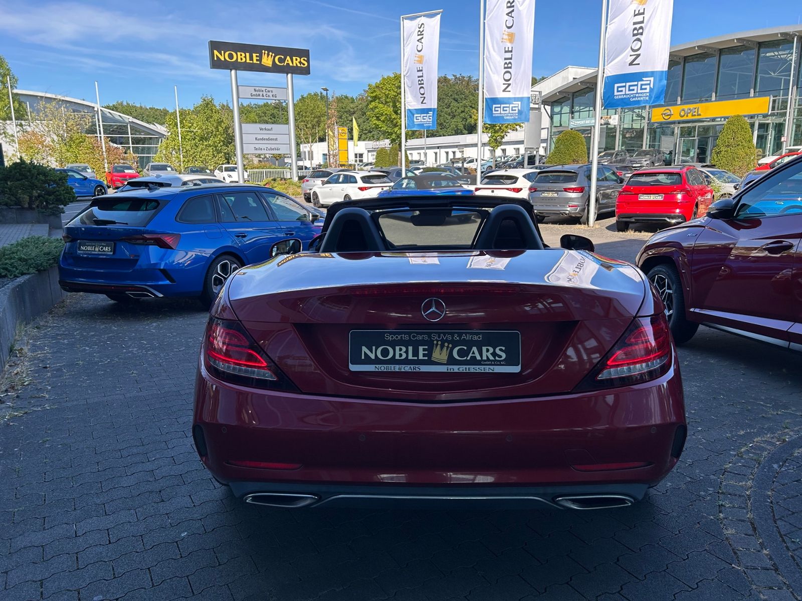 Fahrzeugabbildung Mercedes-Benz SLC 300 Roadster AMG Line KLIMA LED NAVI