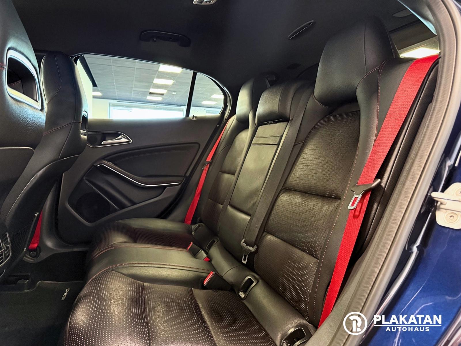 Mercedes-Benz GLA 45 AMG 4Matic Driver Paket Memory Nappa