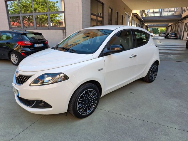Lancia Ypsilon 1.0 FireFly 5 porte S&S Hybrid Ec