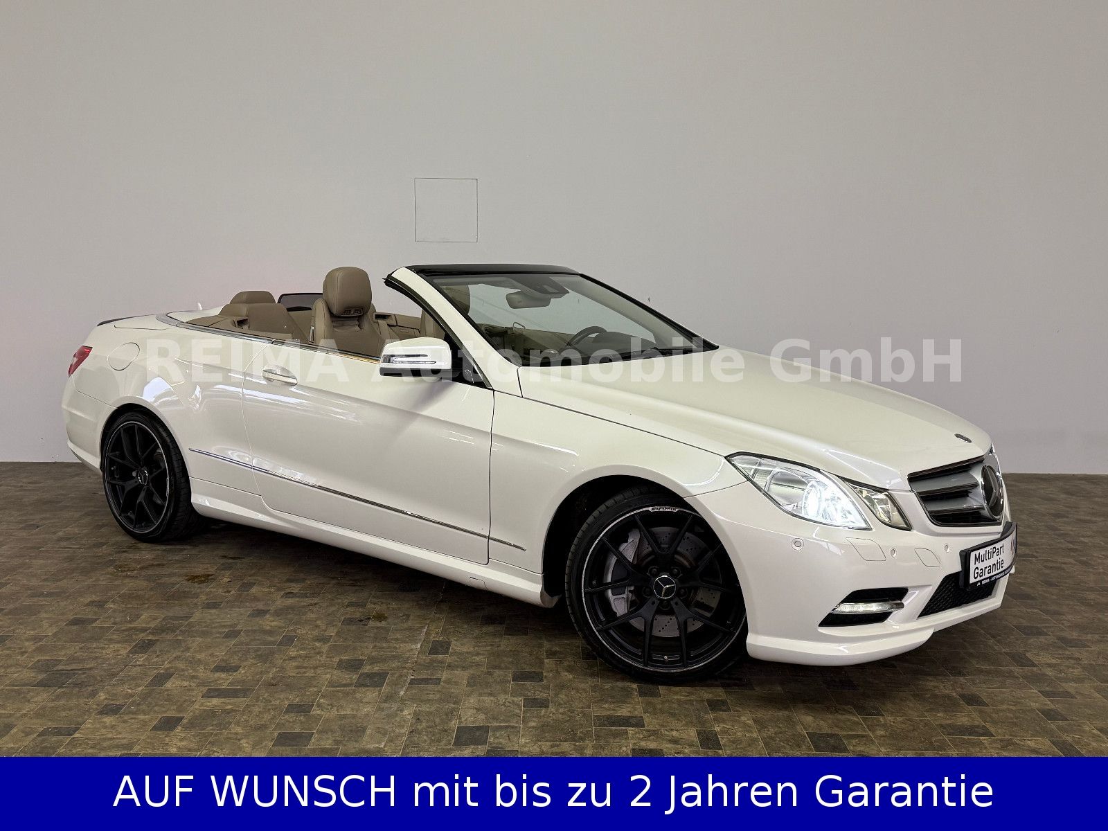 Fahrzeugabbildung Mercedes-Benz E 500 CGI Cabrio BlueEfficiency, AMG Line