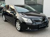 Toyota Avensis Kombi Executive!TEMPOMAT!KLIMA!SHZ!8FACH - Toyota Avensis Gebrauchtwagen in München