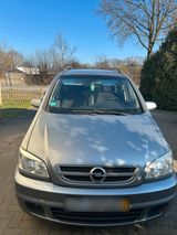 Opel zafira opc 2,2 dti 7 sitzer tüv 03/27 - Opel Zafira: Dti