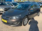 Opel Astra J Sport *Aut.*Klimaaut.*SitzH* TÜV NEU - Opel Astra: Kombi, J