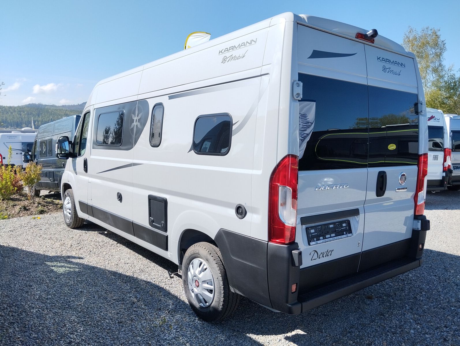Fahrzeugabbildung Karmann Dexter 581 140 PS und Concept Paket