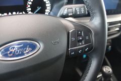 Fahrzeugabbildung Ford Focus Hybrid Titanium Facelift LED CAM WinterPak