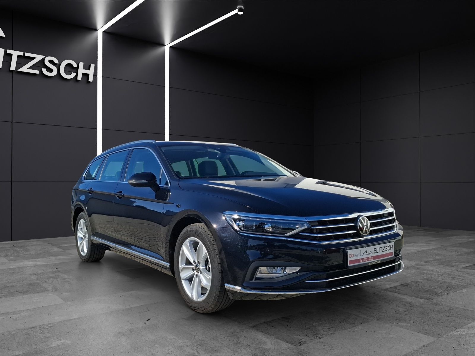 Fahrzeugabbildung Volkswagen Passat Variant TDI Elegance DSG STH Matrix AHK N