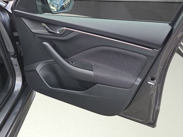 Fahrzeugabbildung SKODA Kamiq Edition 130 1.5 TSI DSG Klima