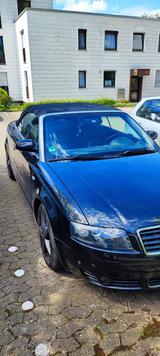 Audi A4 1.8 T Cabriolet - - Audi A4 aus 2005: 1.8