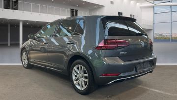 Volkswagen Golf - 3