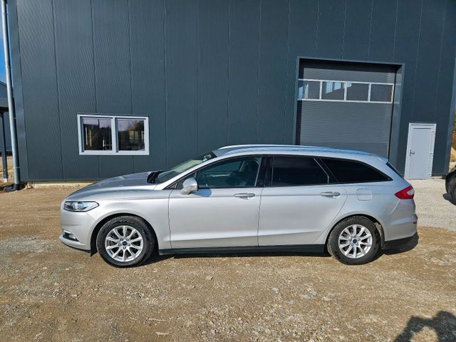 Ford Mondeo Titanium