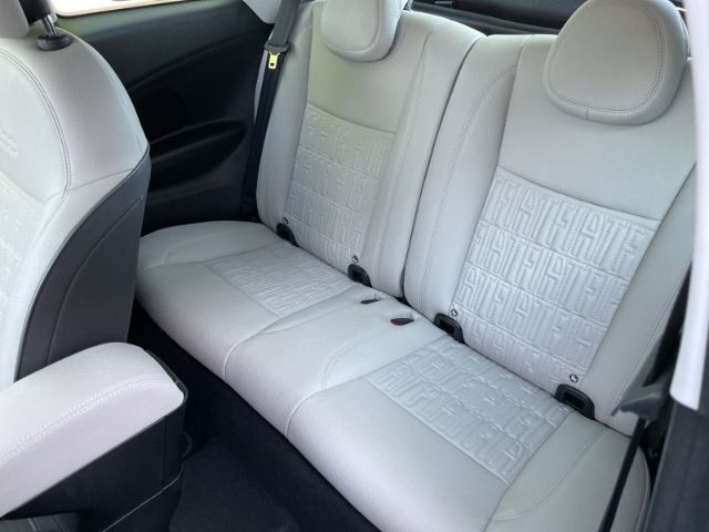 Fahrzeugabbildung Fiat 500e La Prima by Bocelli Android Auto, Sitzheizu