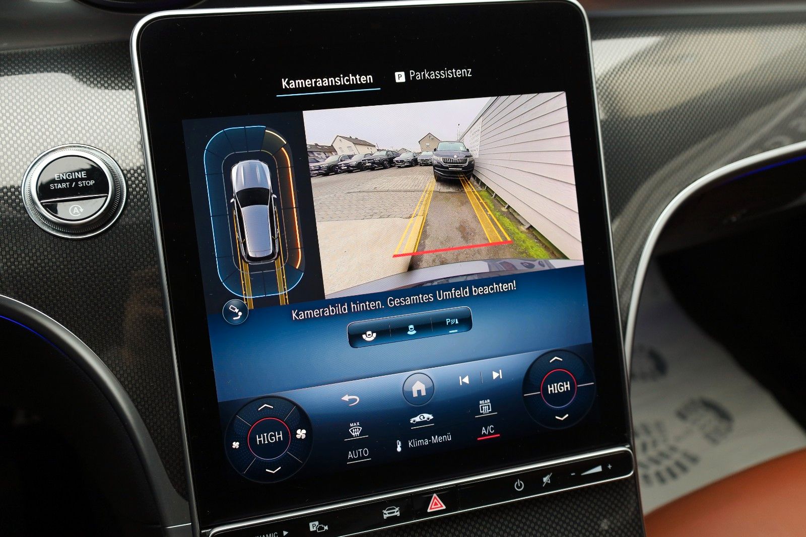 Fahrzeugabbildung Mercedes-Benz C 300 d T AMG,Leder,Navi,LED,SH,Kamera,AHK SR+WR