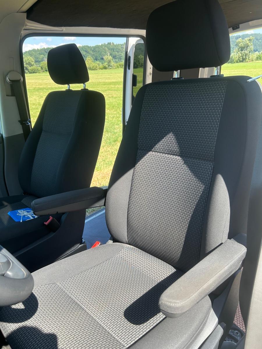 Volkswagen T6.1 Transporter Klima/PDC/2 Sitze/150Ps/MwSt 