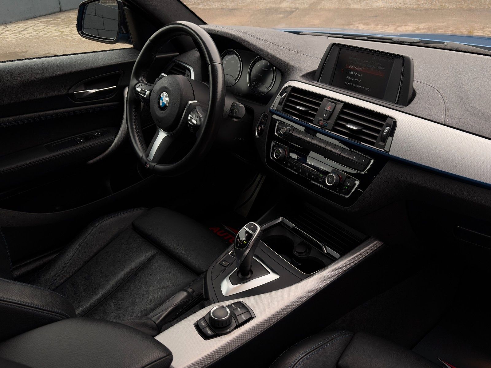 Fahrzeugabbildung BMW 120i F21 M Sport 2Z-Klima Leder LED PDC TEMP.