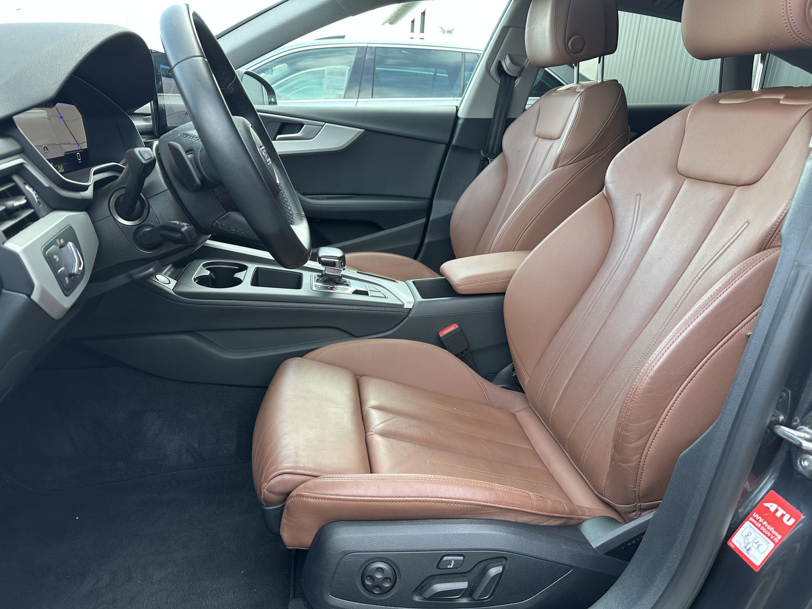 Fahrzeugabbildung Audi A5 SpB 45 TFSI Qu Black NAV+LED+AHK+VOCKPIT+PANO