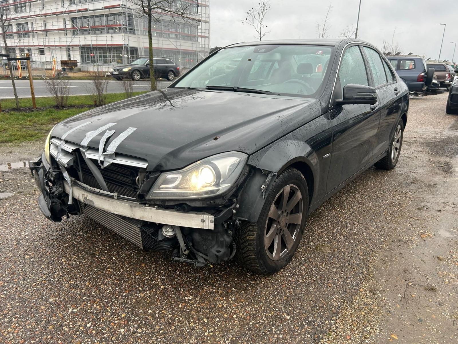 Mercedes-Benz C 200 CDI BlueEfficiency