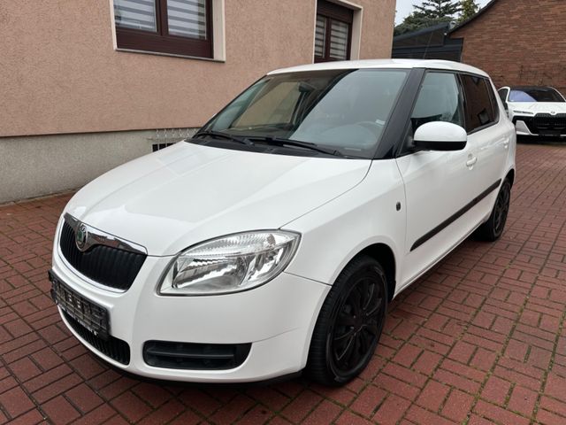 Skoda Fabia 1.6i Ambiente AUT+KLIMA+TÜV NEU