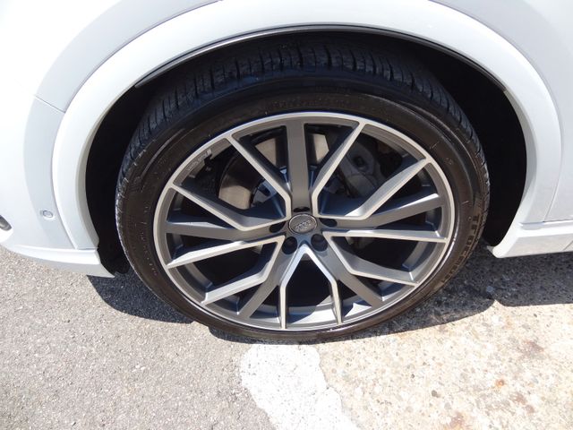 Fahrzeugabbildung Audi Q7 3.0TDI/HUD/Pano/StH/22-Zoll/1.Hd/AHK/3xS-Line