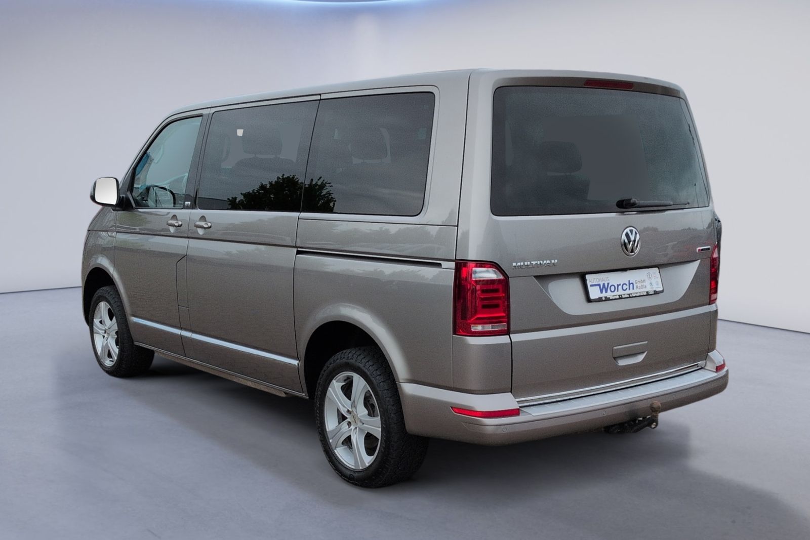 T6 Multivan 2.0 TDI DSG 4M "Gen. 6" SEIKEL+AHK+