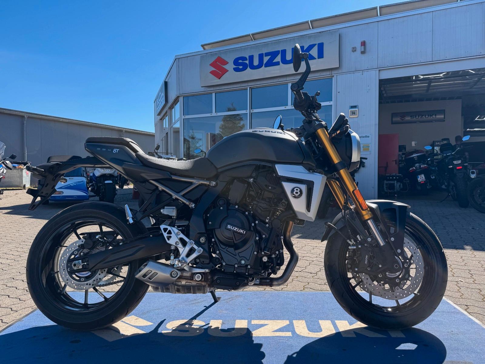 Suzuki GSX 800 8T
