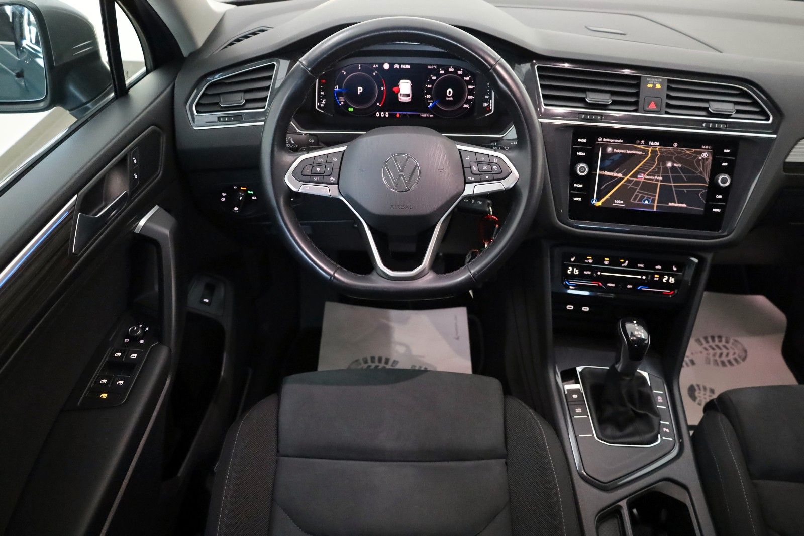 Fahrzeugabbildung Volkswagen Tiguan Allspace Life,Navi,LED,4xSH,ACC,AHK +WR