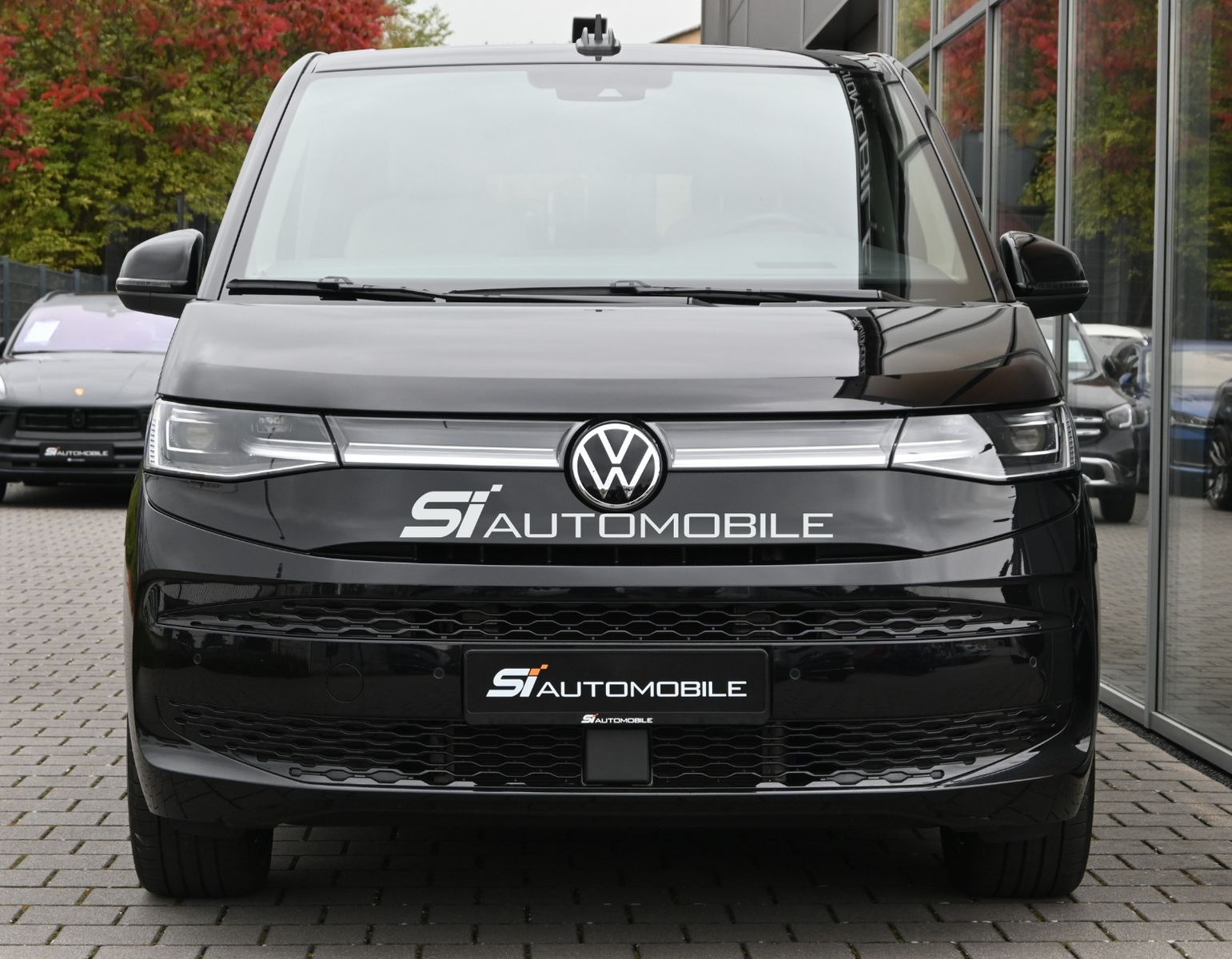 Fahrzeugabbildung Volkswagen T7 Multivan 2.0 TDI DSG LÜ Lang Style °DCC°AHK°