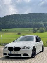BMW 520d F11 M-Paket/PANO/SPURASISSTENT/20ZOLL