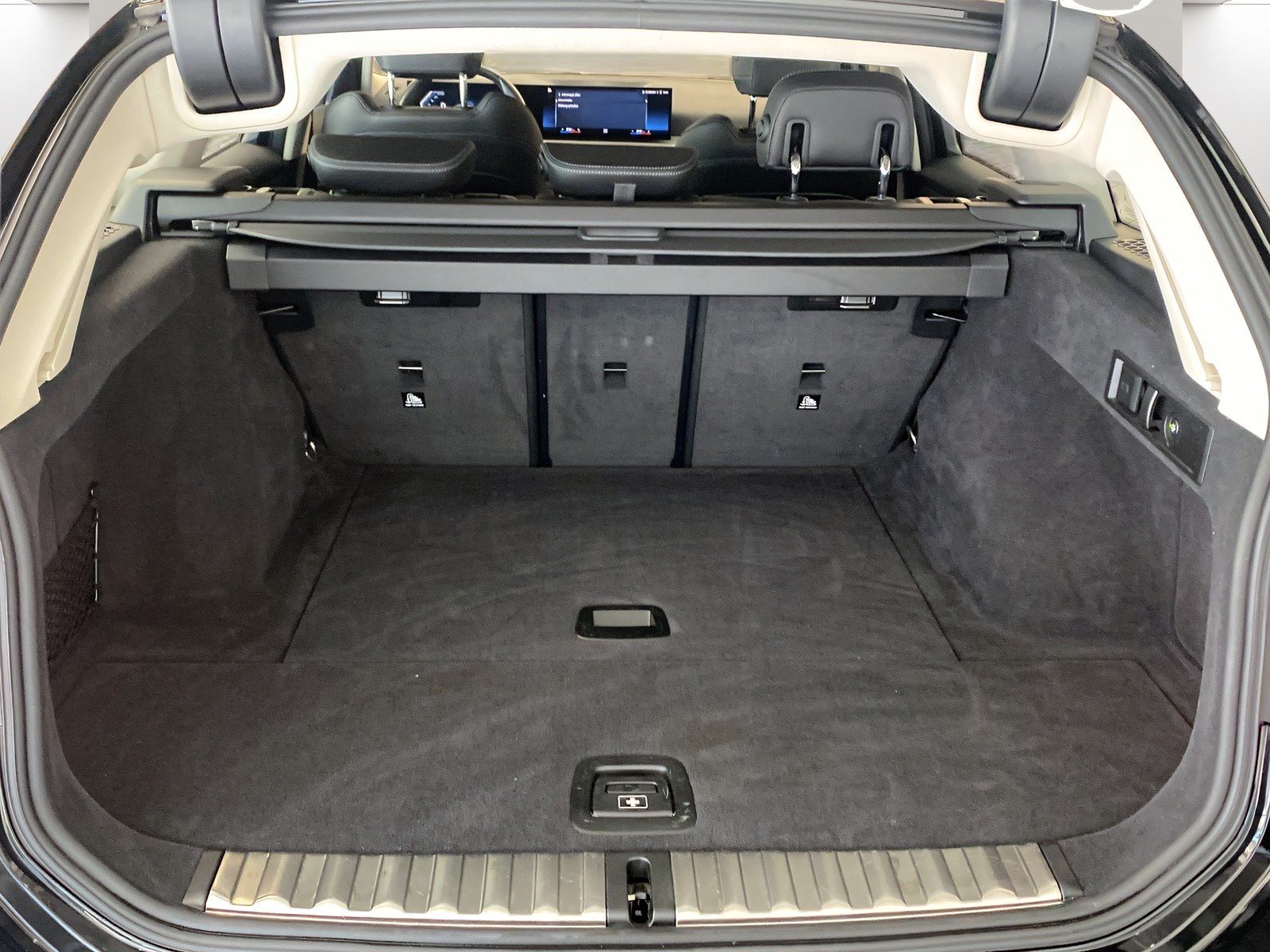 BMW 320i Touring Navi AHK PDC Sportsitze foto 11