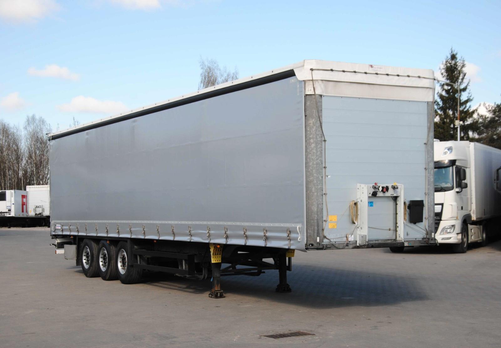 Schmitz Cargobull Lifting axle, new tarpaulin, collection box