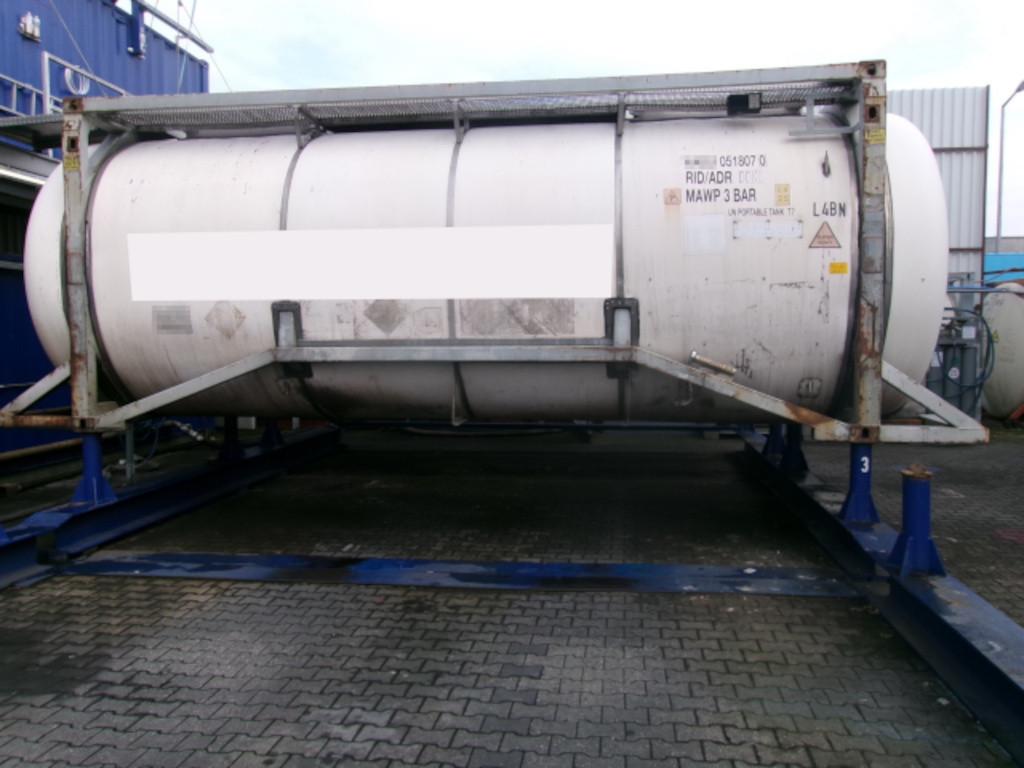 Andere 31.000 Liter V4A  Laufsteg  2 x Domdeckel