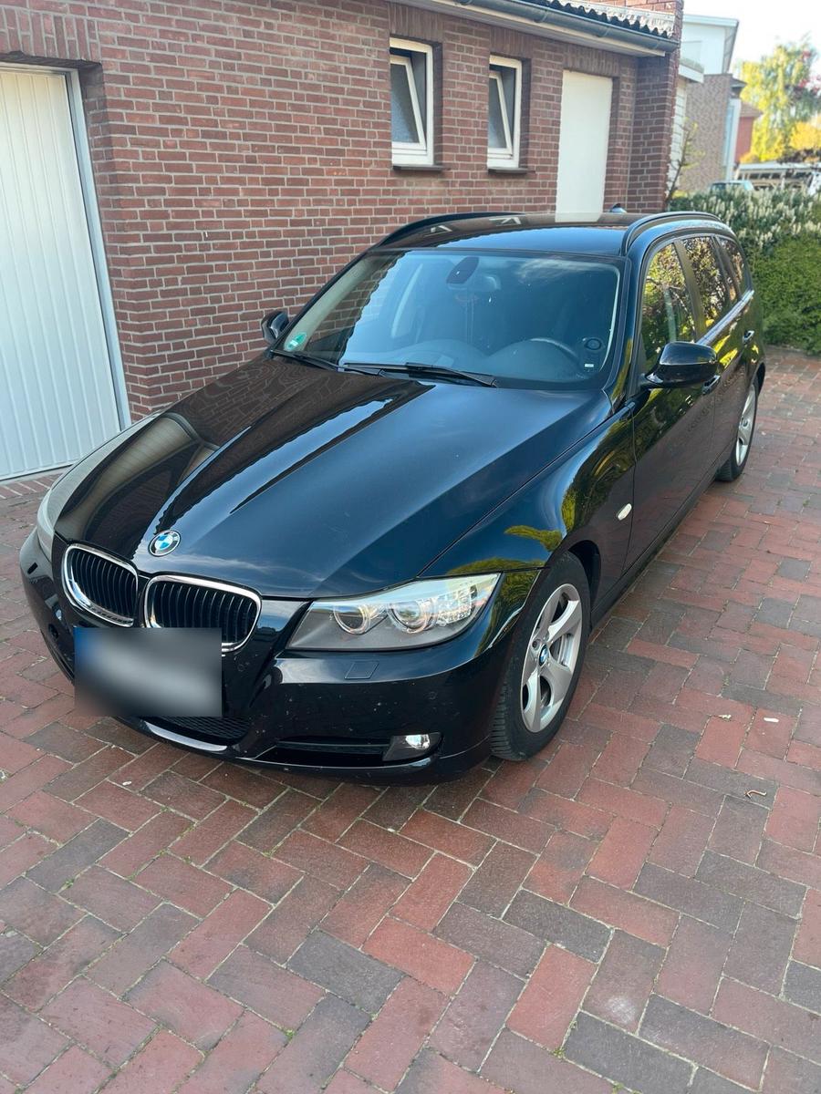 BMW 320, 2011