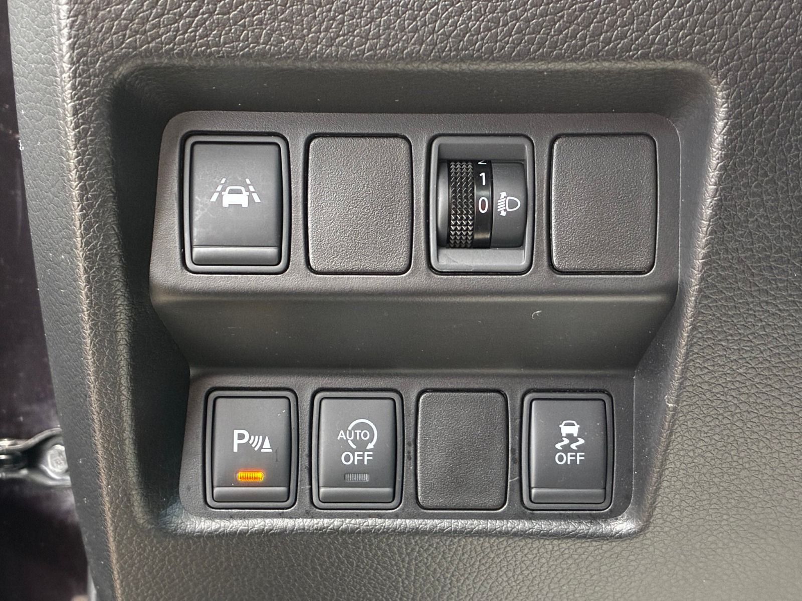 Fahrzeugabbildung Nissan Qashqai 115PS 6-Gang*360°Cam*NAVI*AHK*