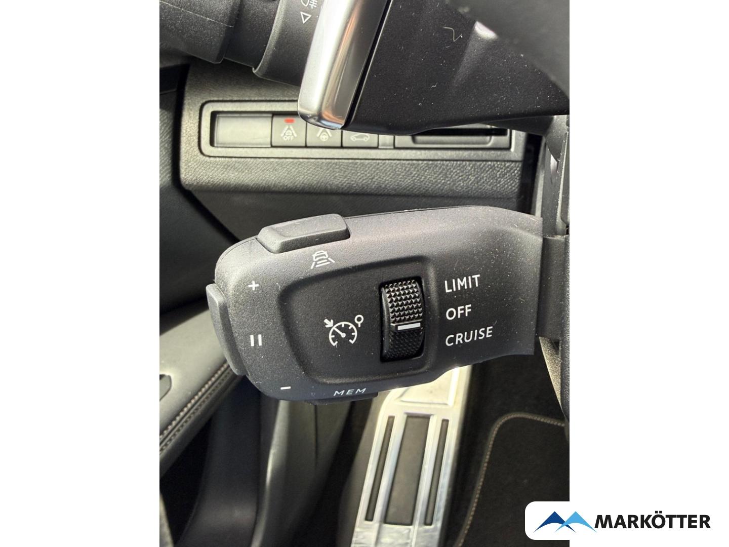 Peugeot 3008 GT ACC/BLIS//CARPLY/360CAM/PANO/NAVI