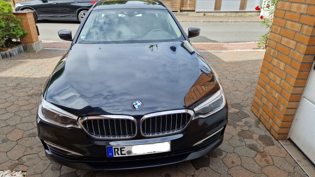 Image of BMW 520