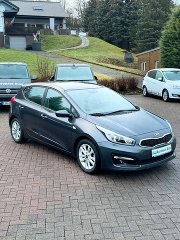 Kia cee'd / Ceed