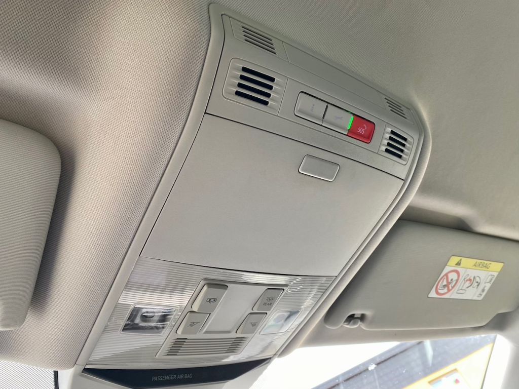 Fahrzeugabbildung Volkswagen Passat Variant 2.0 DSG Elegance AHK GZJR KAMERA