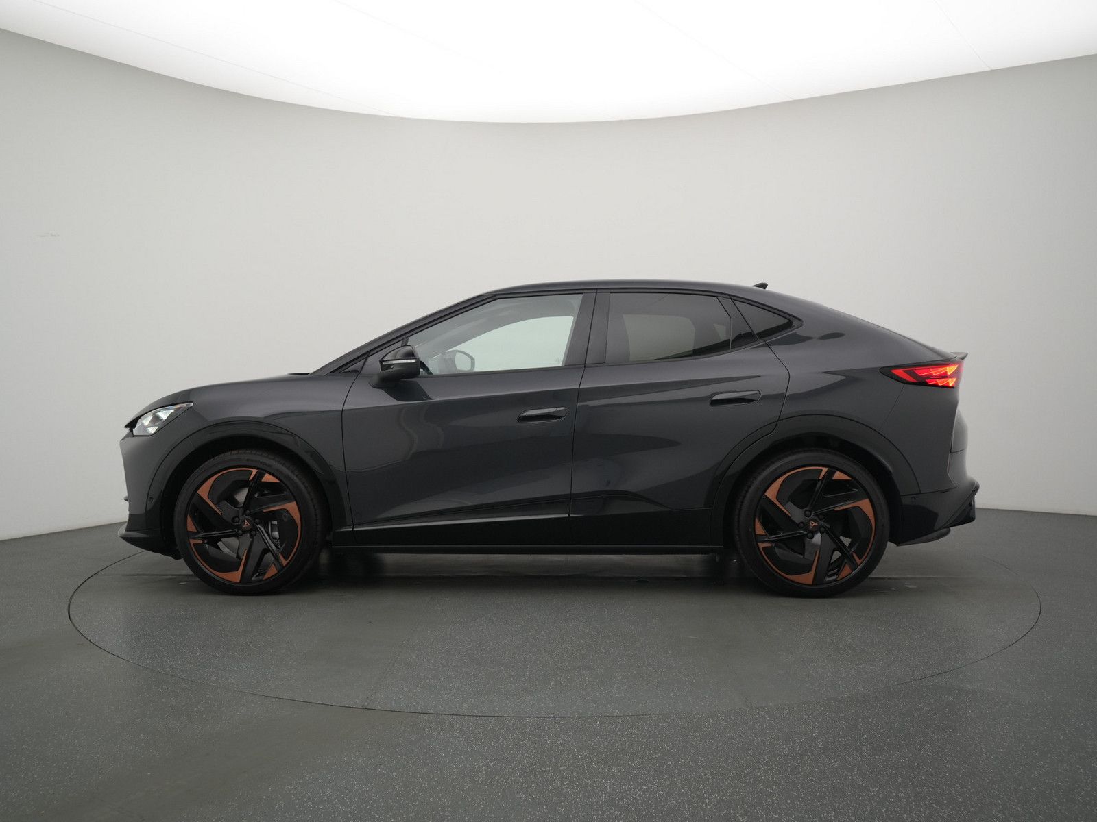 Cupra Tavascan - Bild 20