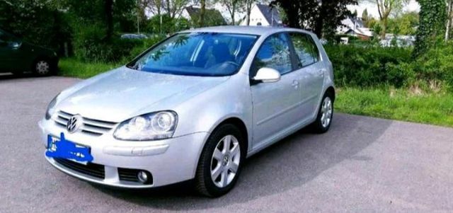 Volkswagen Golf V .. 1.6 .. Xenon .. Alu ....