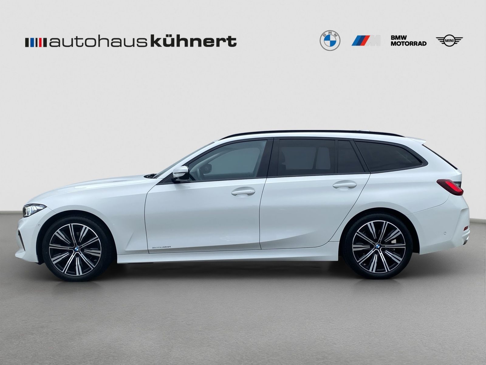 BMW 320i Touring LED ACC AHK StHzg HiFi Navi RFK DAB foto 4
